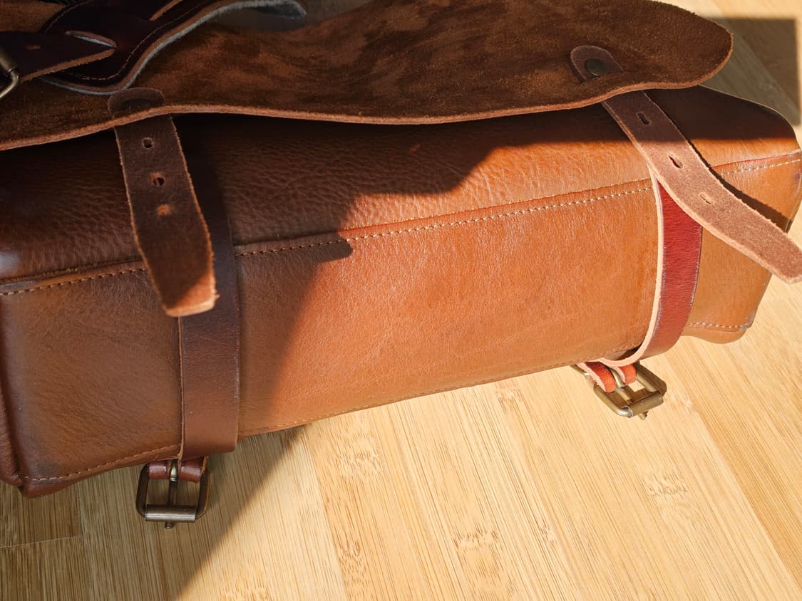 블루드쇼프 이글레어 사첼백 쿠바 리브레(M) 상품이미지7