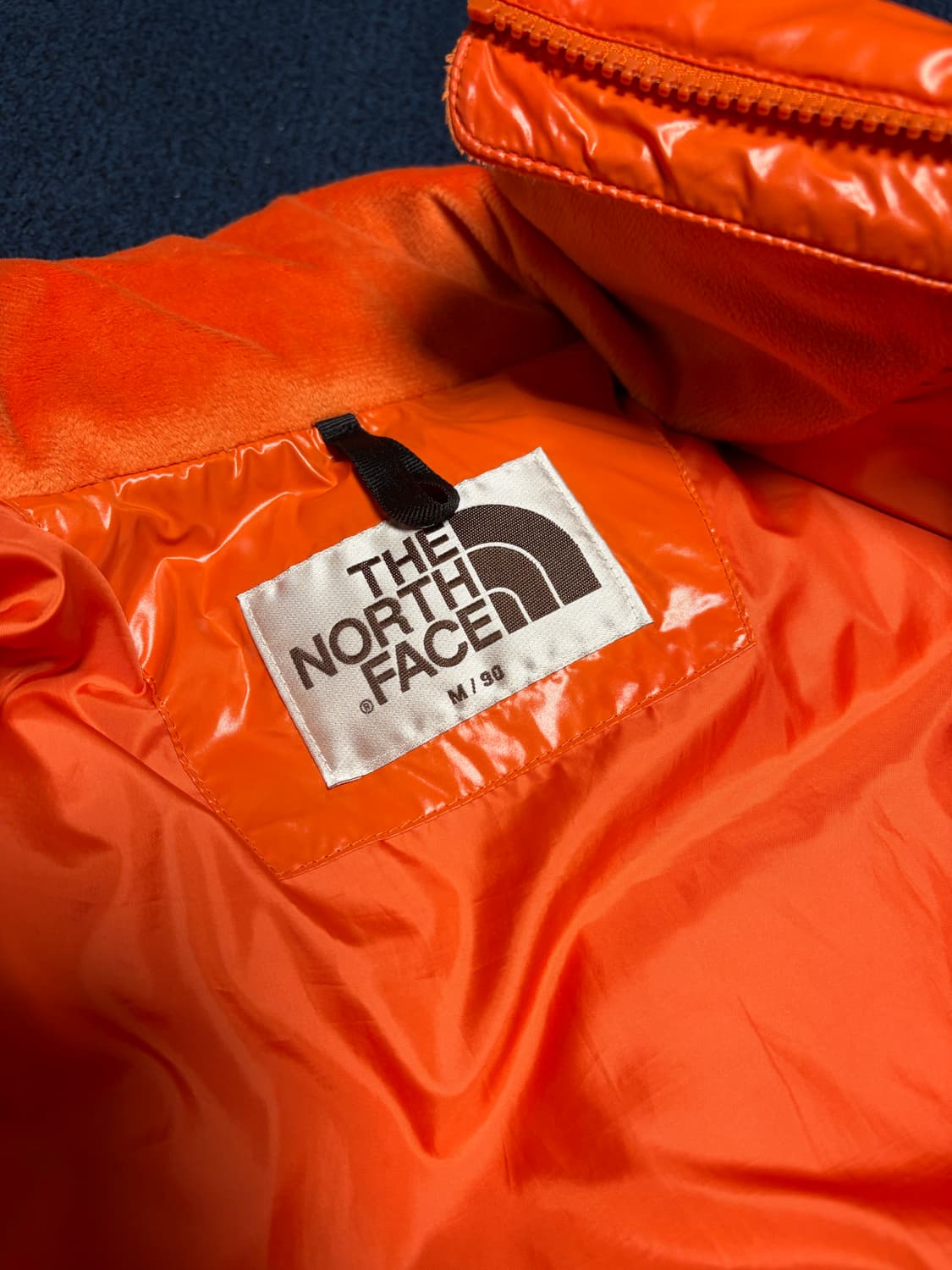 노스페이스 화이트 라벨 글로시 디테쳐블 다운 자켓 오렌지 상품이미지5