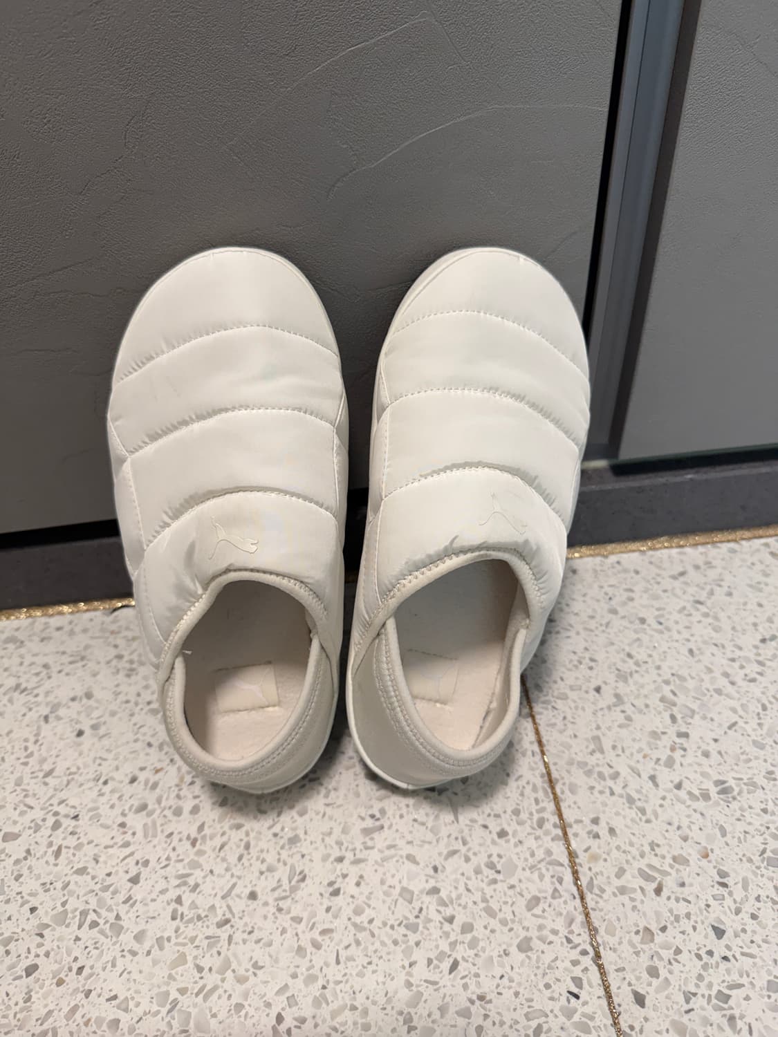 푸마 패딩 슬리퍼(방한화) 260 상품이미지6