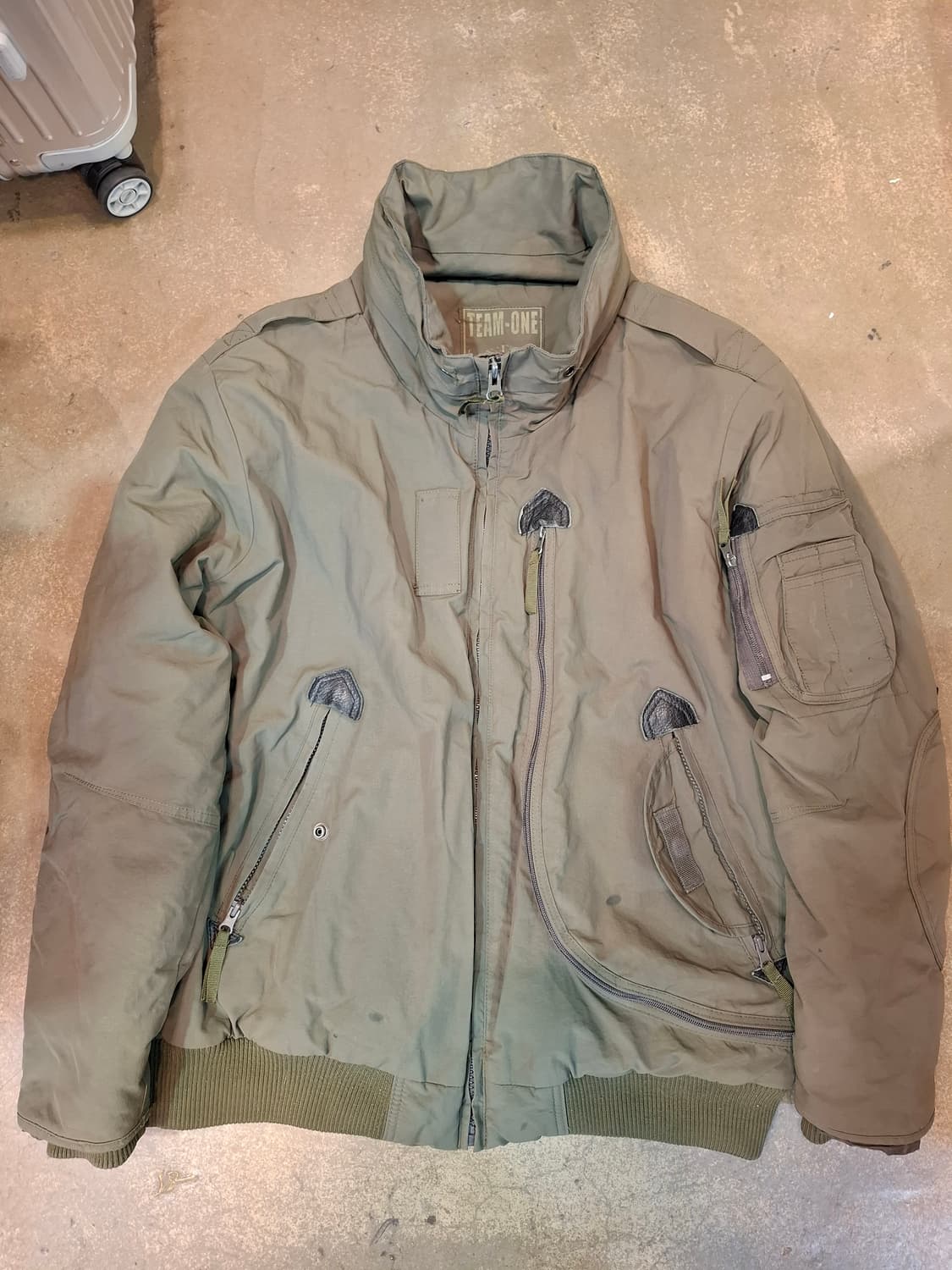 팀원 플라이트 항공 자켓 상품이미지1