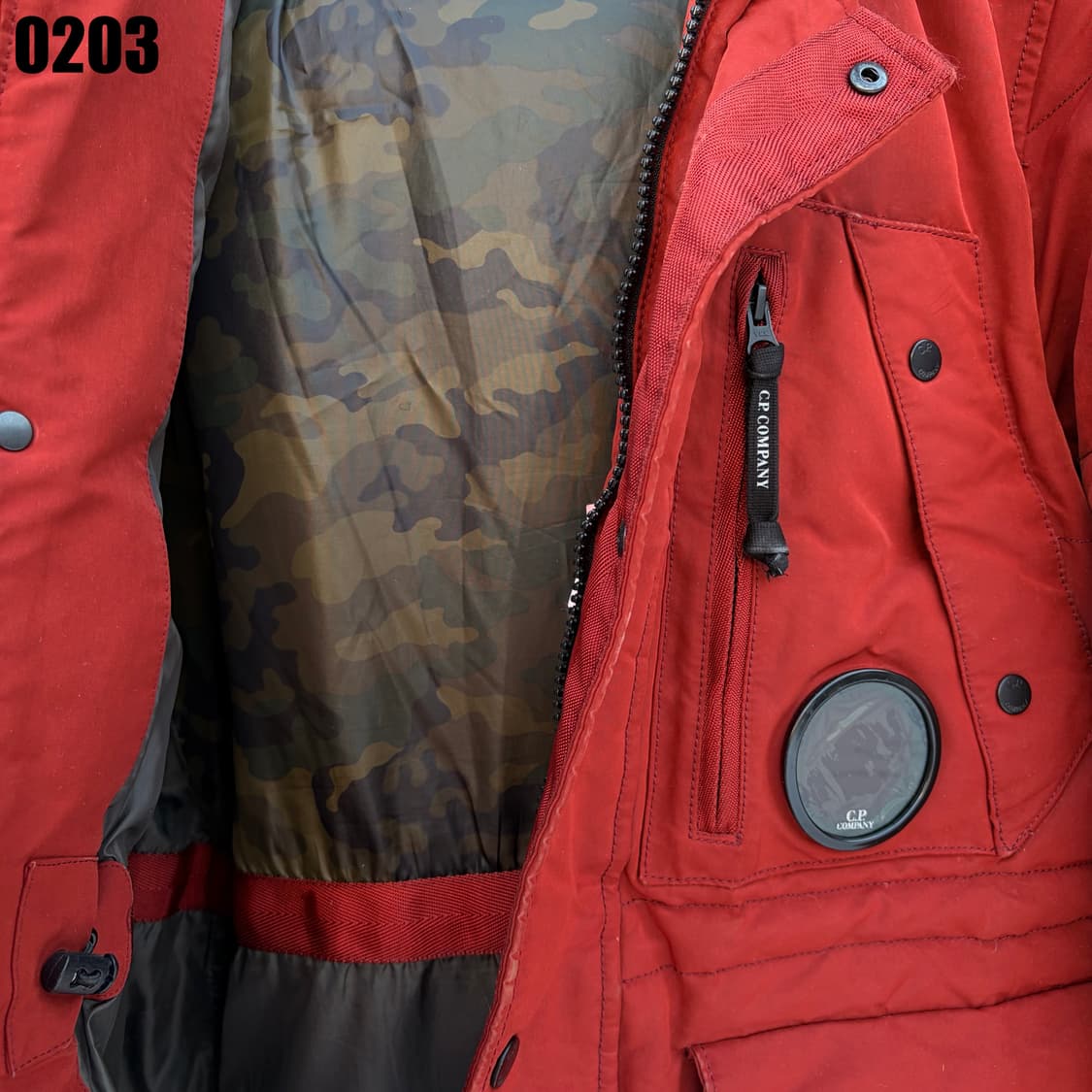 CP컴퍼니 패딛 점퍼 95 고글 덕다운 0203 상품이미지4
