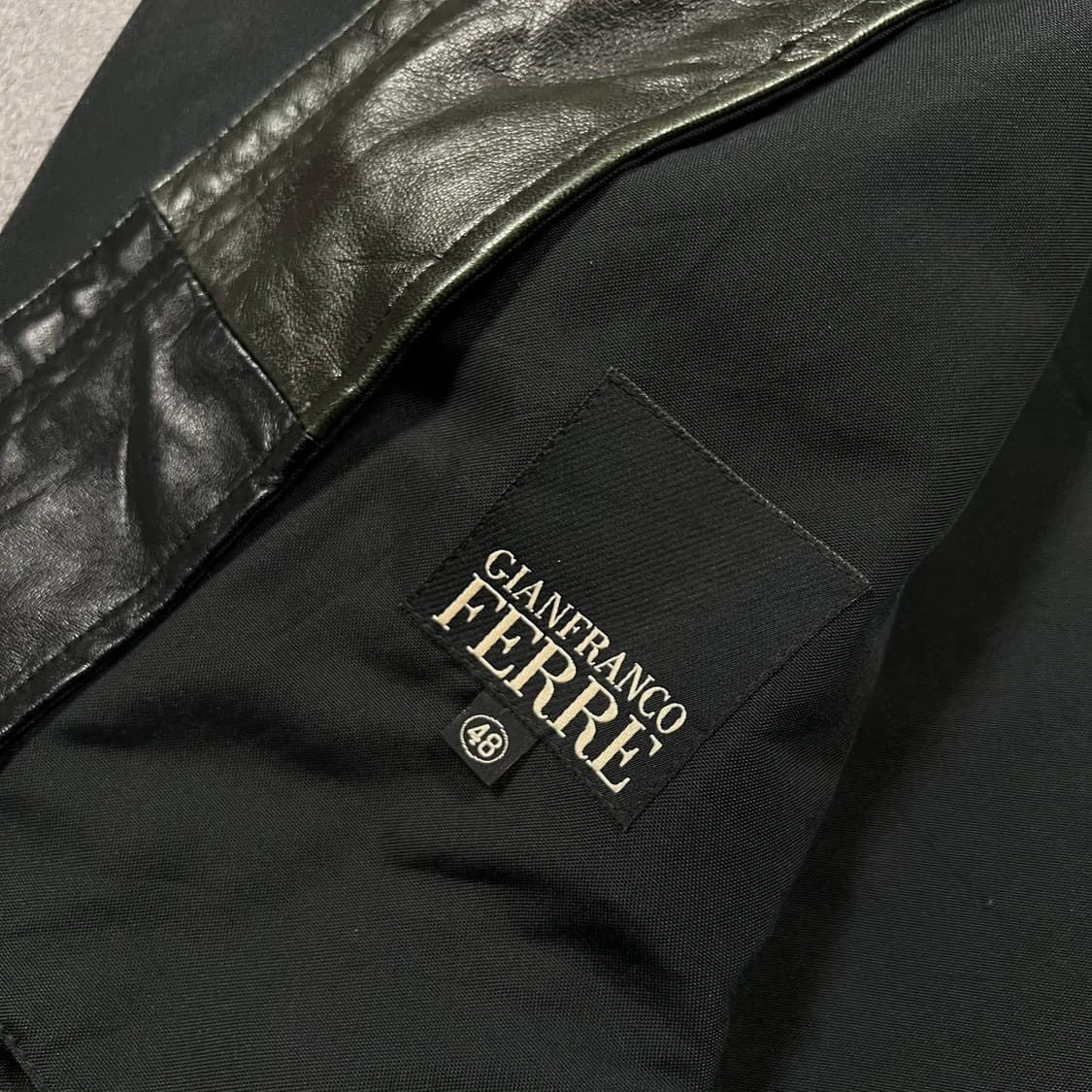 Gianfranco Ferre 잔프랑코 페레 나일론 자켓 상품이미지9