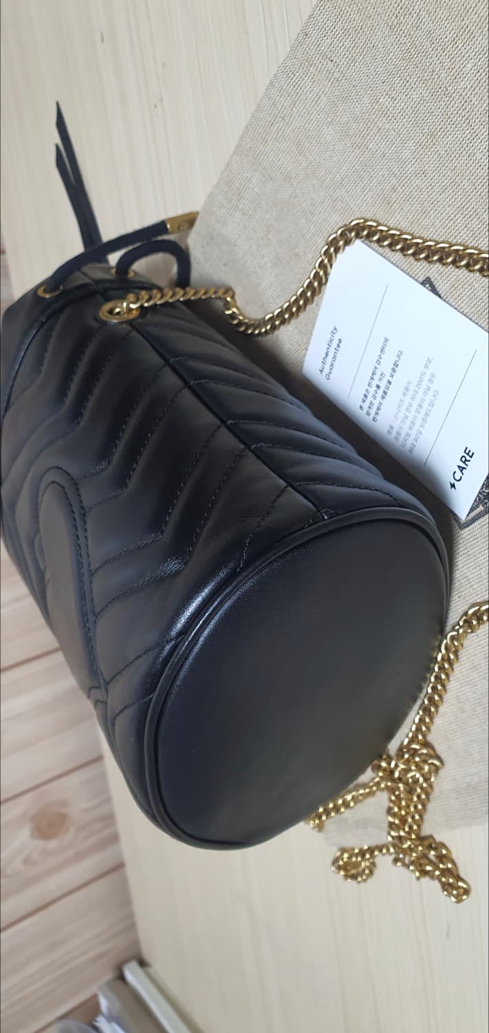 구찌 마몬트 마틀라세 버킷백/크로스백 새상품급 정품(감정서O) 상품이미지8