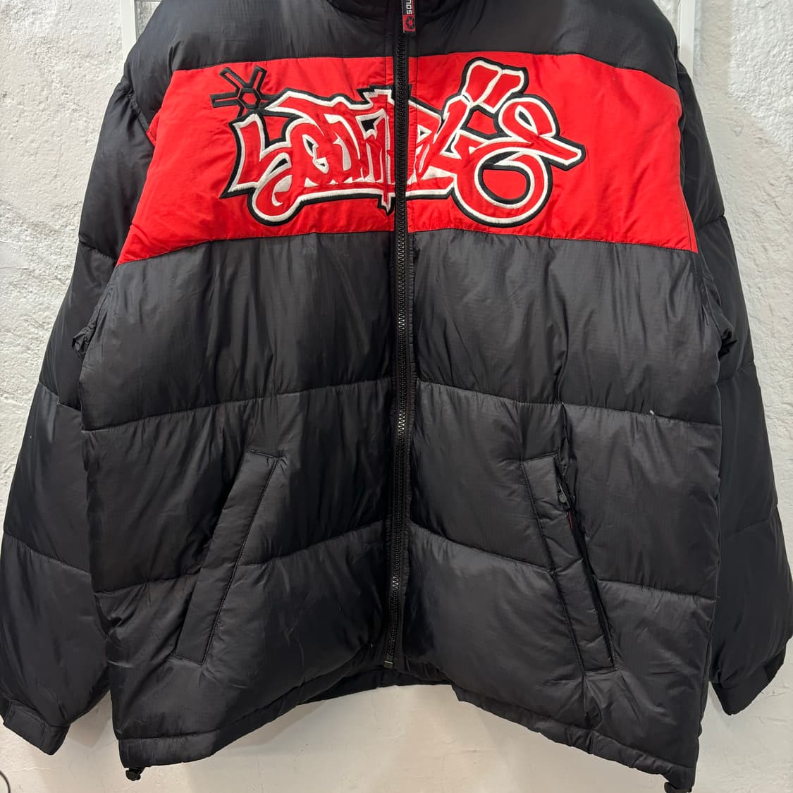 90s 사우스폴 올드스쿨 힙합 그래픽 블랙 패딩 자켓 XL 상품이미지4