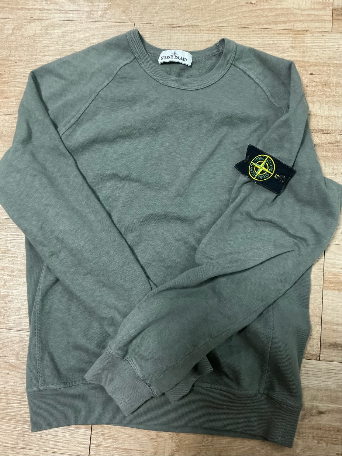 (s)스톤아일랜드 차콜 맨투맨  상품이미지1