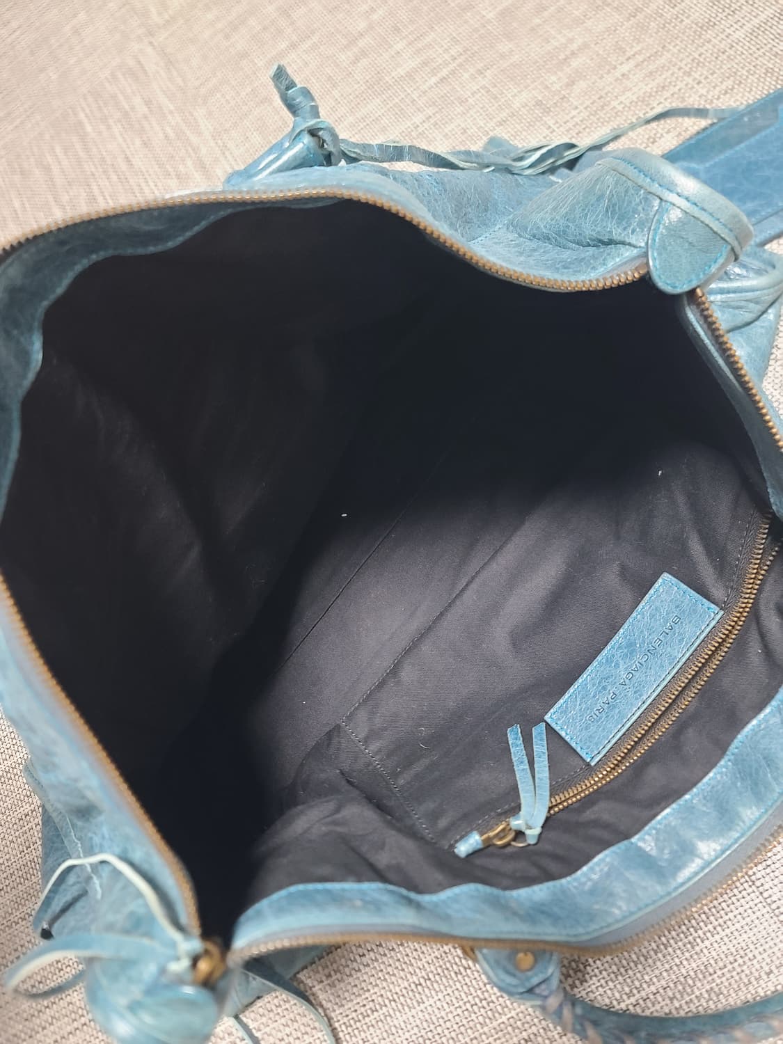 발렌시아가 클래식 오피스 모터백 토트백 발렌시아가 워크 모터백 상품이미지9