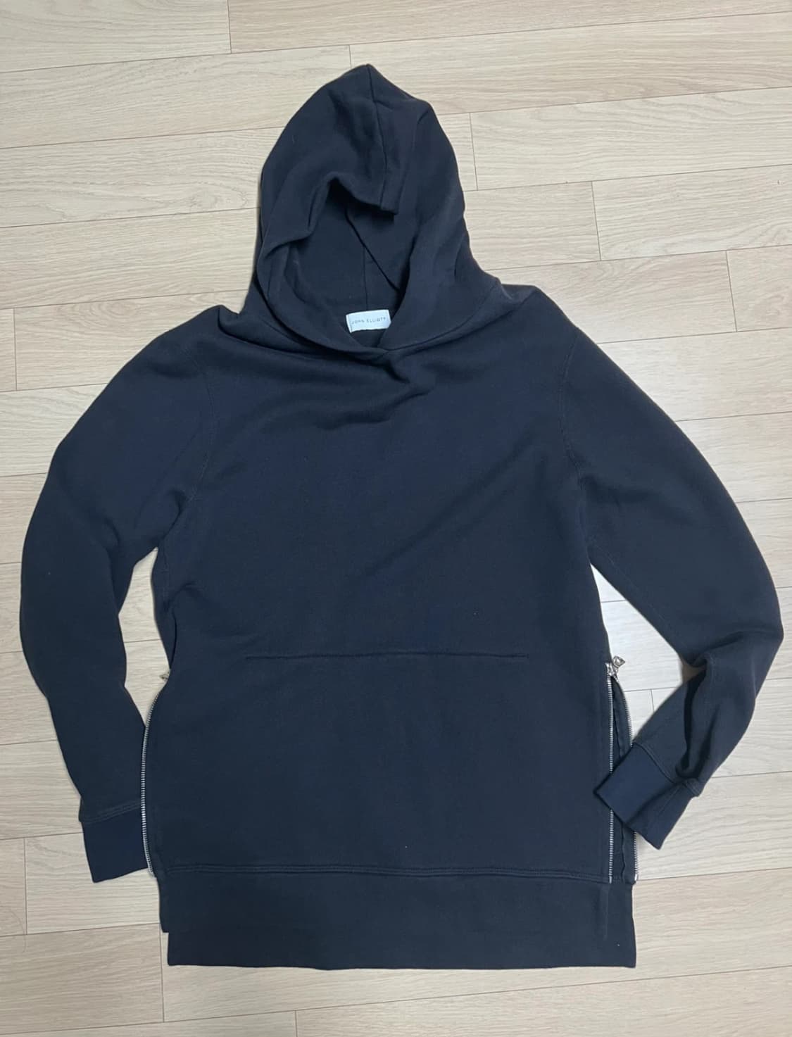 John elliott 데빌블랙 후디 상품이미지2