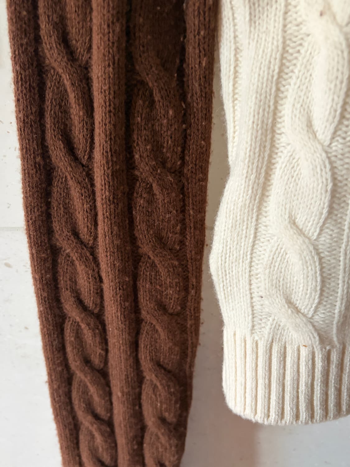 미우미우 캐시미어 집업 상품이미지3