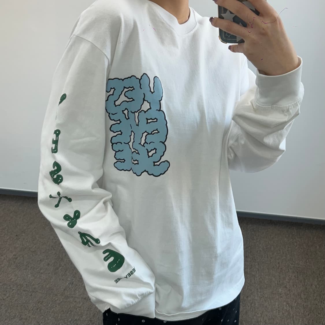 Yes eye see 예스아이씨 C-logo 화이트 롱슬리브 상품이미지2