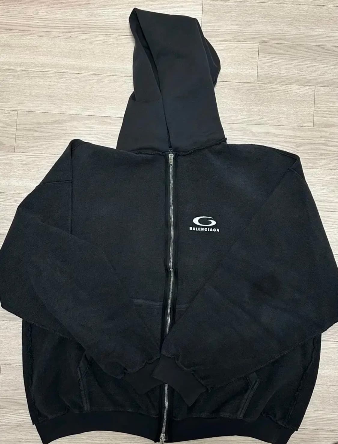 XL 새상품급 발렌시아가 인사이드 아웃 후드집업 상품이미지2