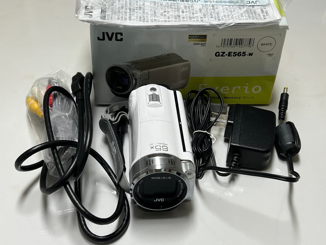 풀구성 JVC GZ-E565 빈티지 캠코더 카리나 캠코더 상품이미지1