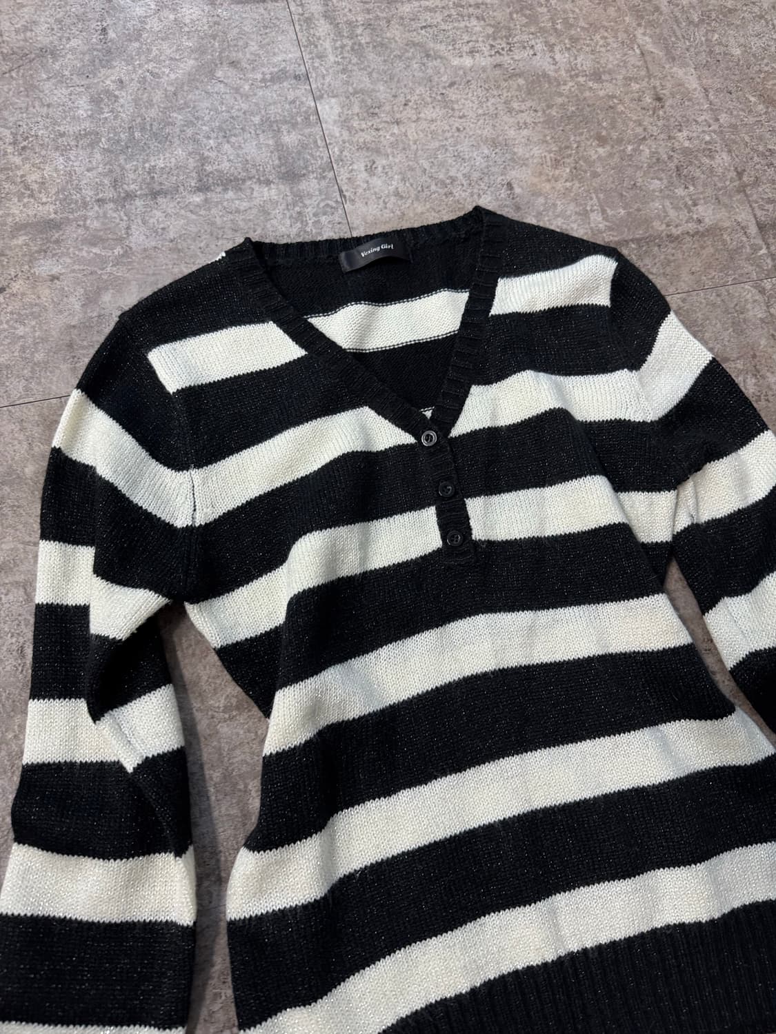 버튼 넥 글리터 니트 퍼프 밑단 스커트 2pcs SET 상품이미지5