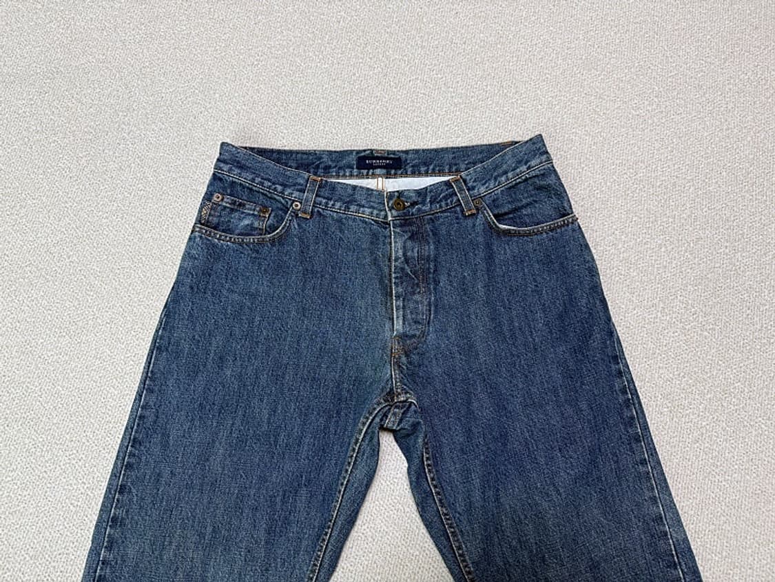 버버리 청바지 남성용 34인치 상품이미지2
