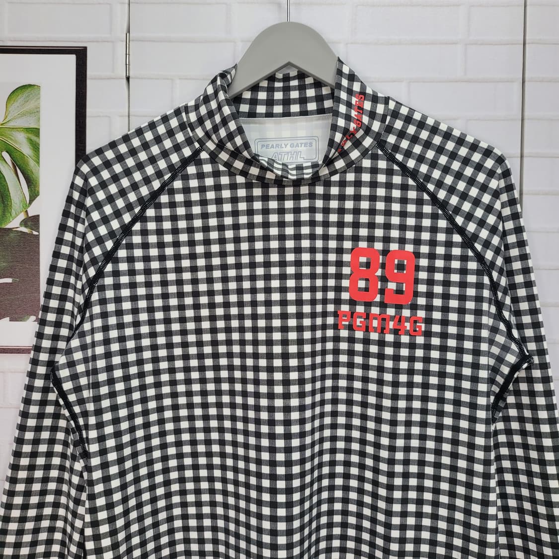 파리게이츠 골프웨어 하이넥 냉감 긴팔 티셔츠 105사이즈 새상품급 상품이미지2