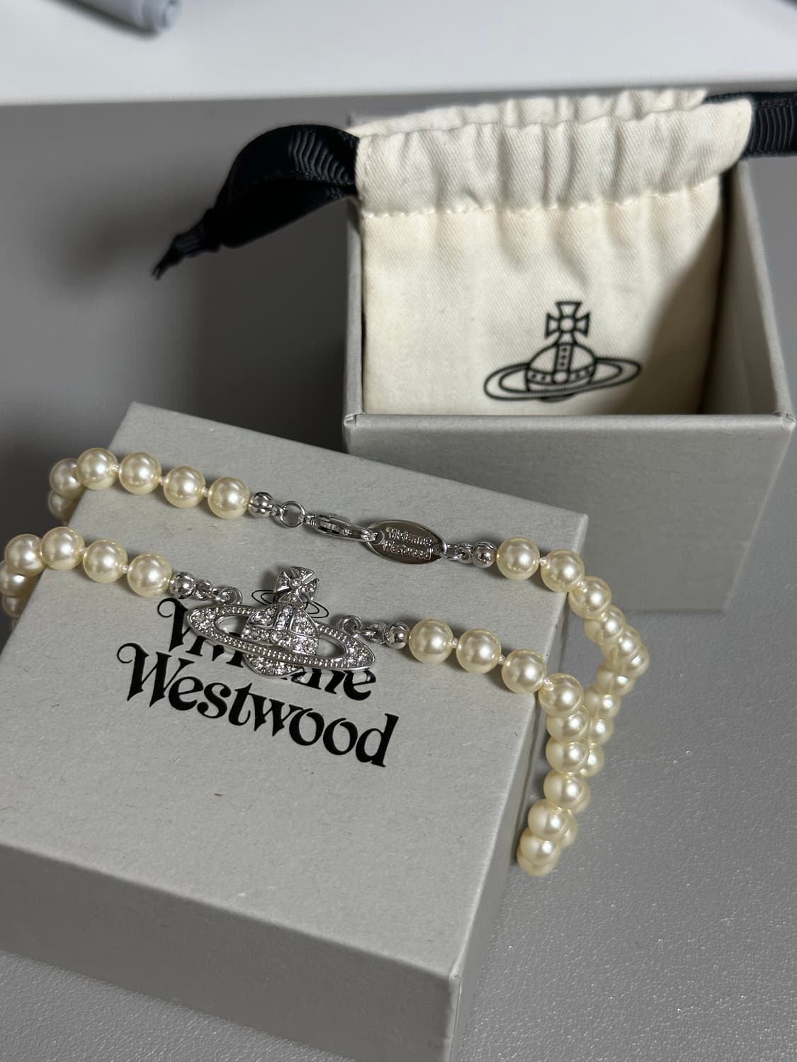 풀박스) 비비안웨스트우드 미니 바스 릴리프 초커 실버 상품이미지3