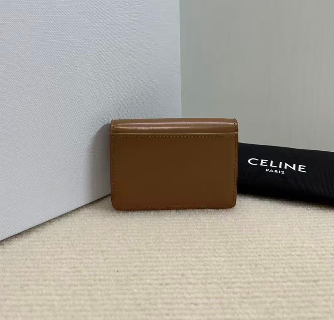 셀린느 샤이니 카프스킨 플랩 카드 홀더 10l583DPV 상품이미지2