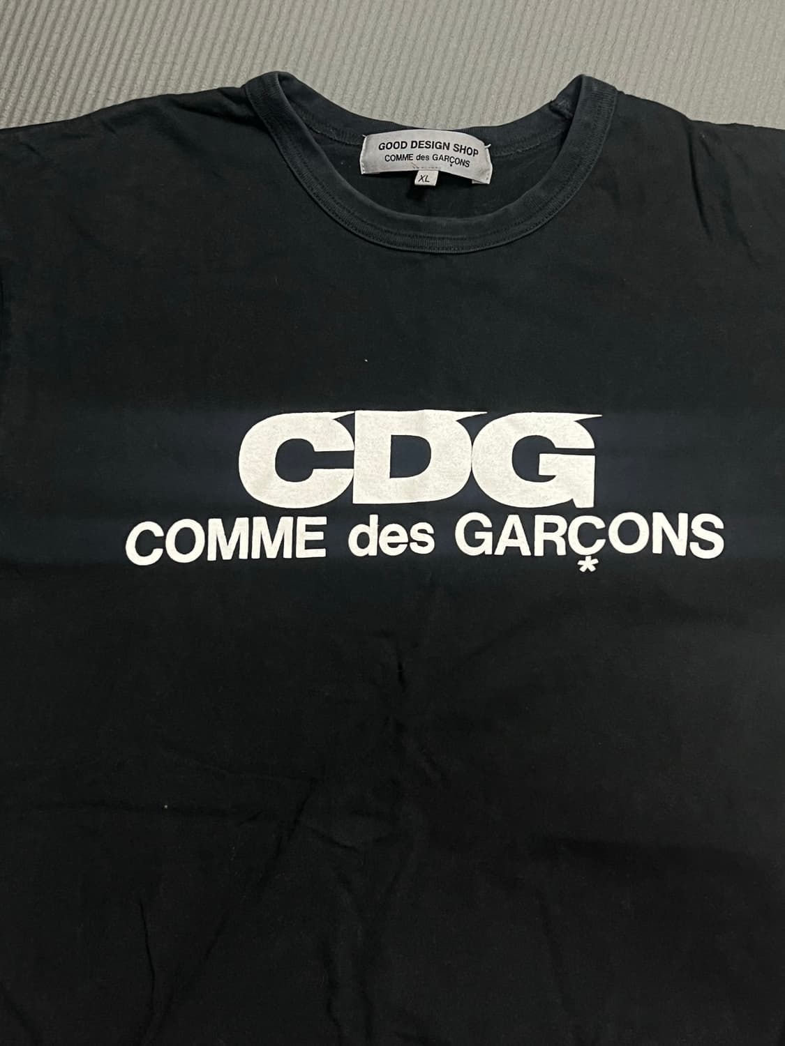 [XL] CDG 꼼데가르송 반팔티 상품이미지1