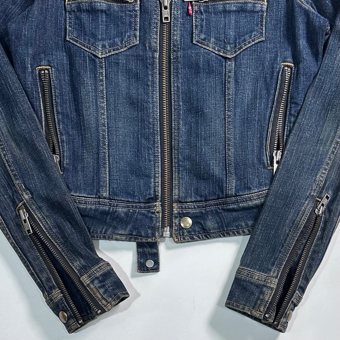 리바이스 우먼스 지퍼디테일 데님 자켓  상품이미지2