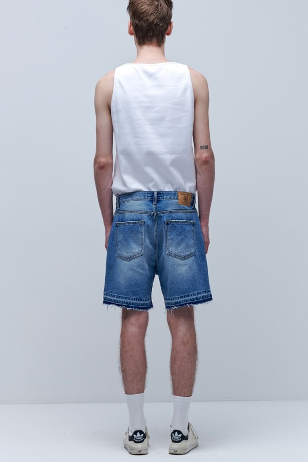 애니타임로릭 PEONY DENIM SHORTS  상품이미지2