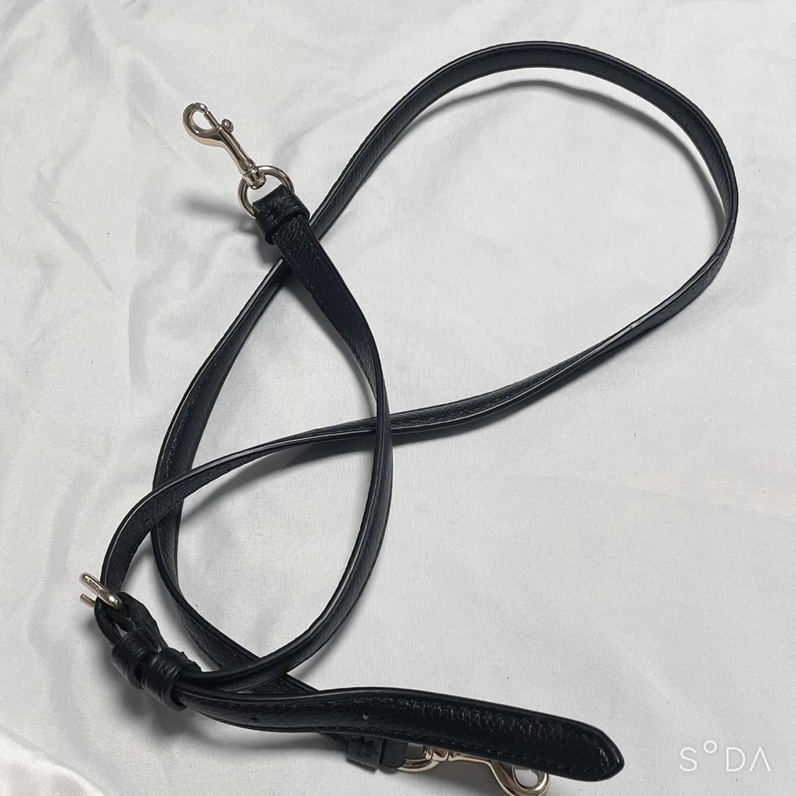 코치 블랙 숄더백 상품이미지9