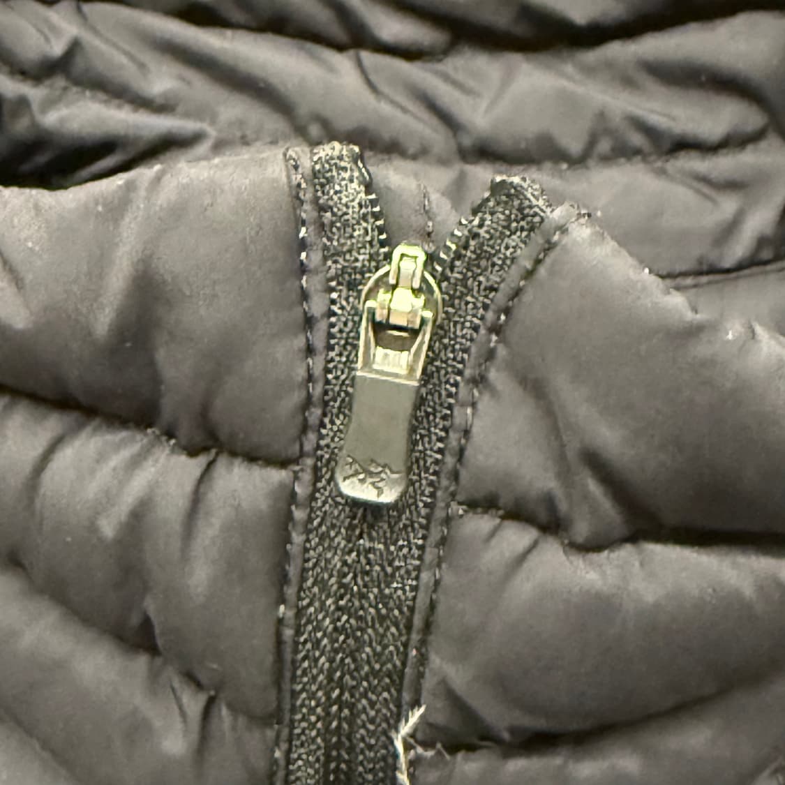 [정품/S] 아크테릭스 블랙 퀼팅 패딩 점퍼 b19 상품이미지7