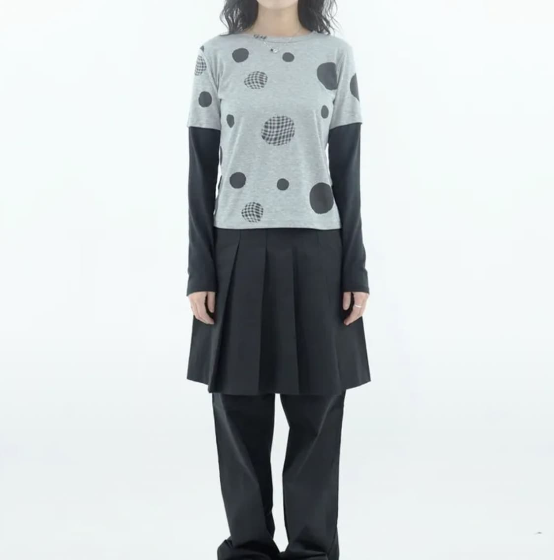 피에브레 패턴 레이어드 롱슬리브 상품이미지1