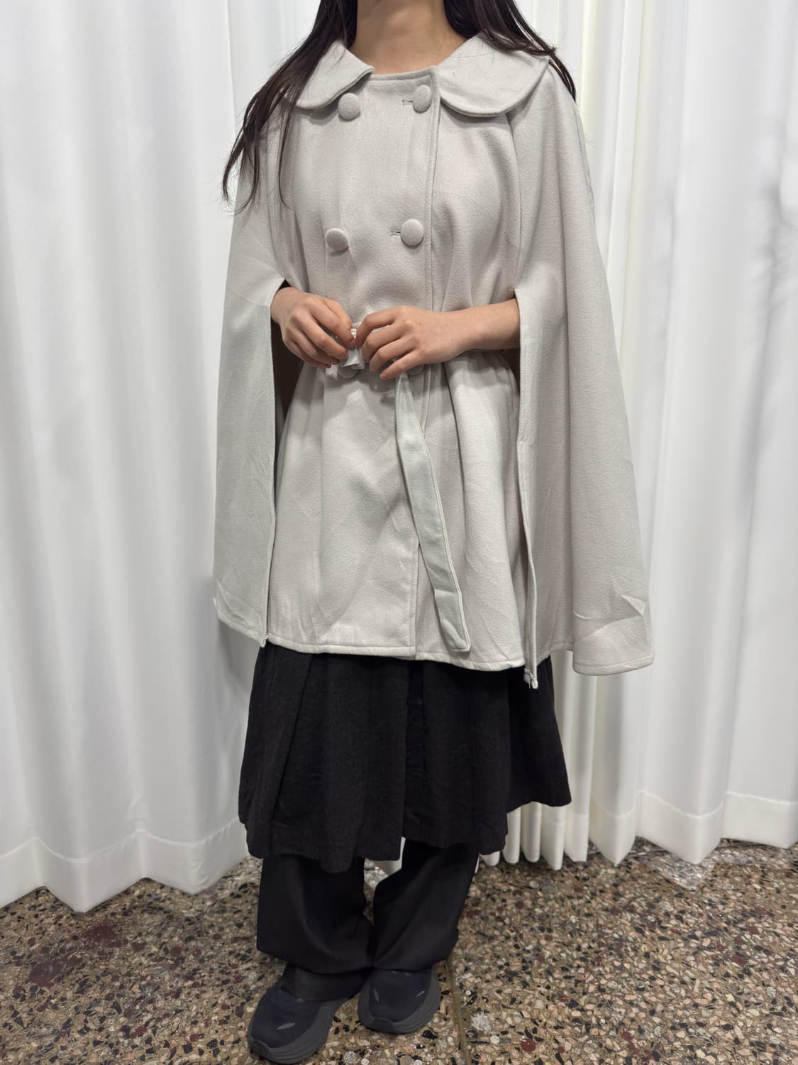 whitegray cape coat 상품이미지9