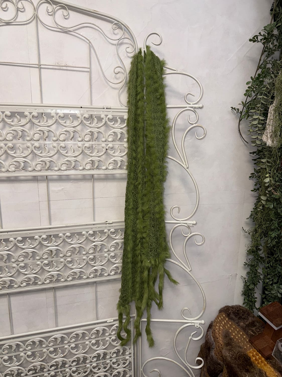 Renoma olive rabbit fur trimmed muffler 상품이미지3