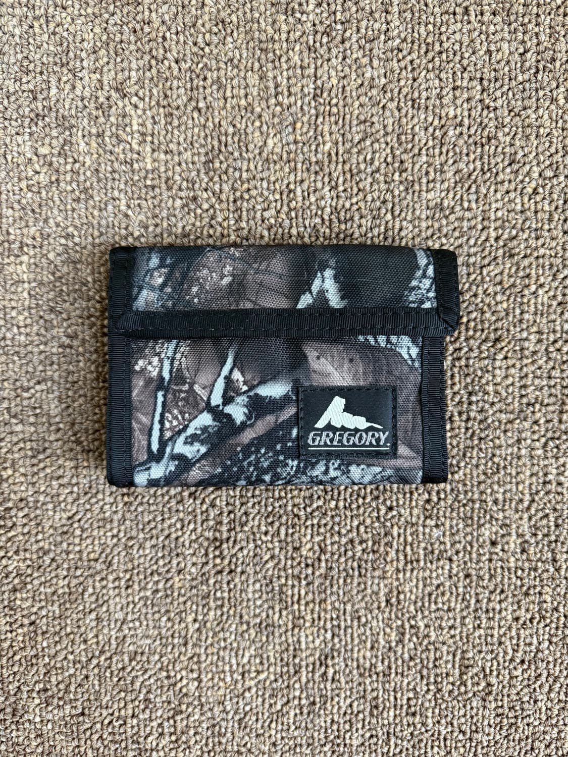 Old Logo Gregory 그레고리 카모플라주 벨크로 지갑 상품이미지1