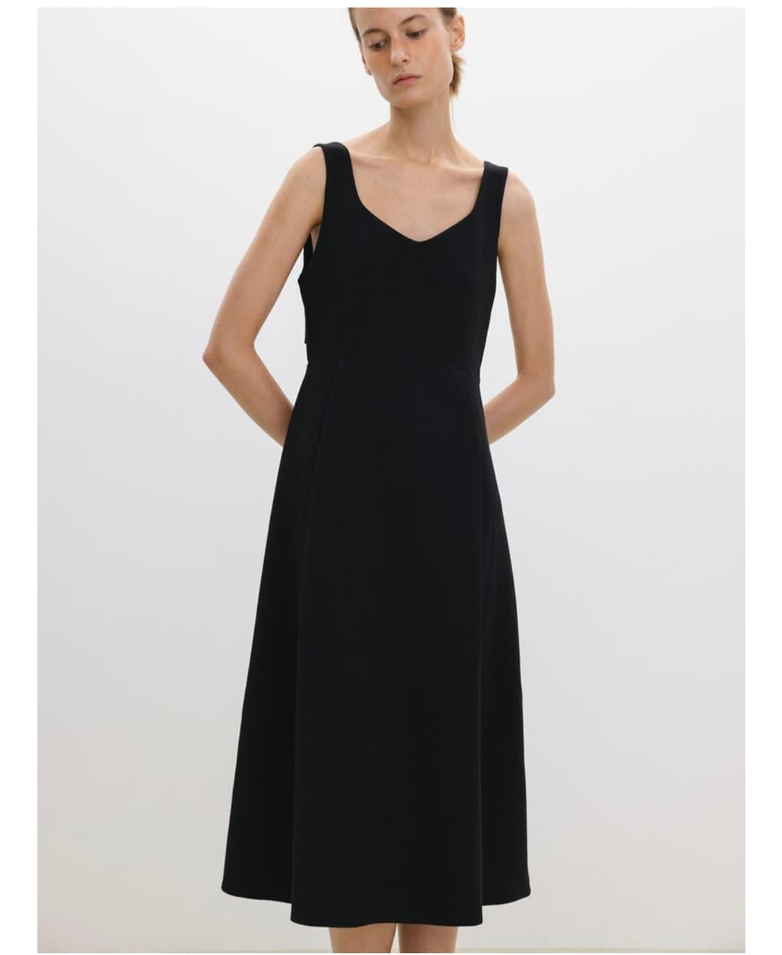 (새상품) 에잇세컨즈 블랙 롱원피스 상품이미지1