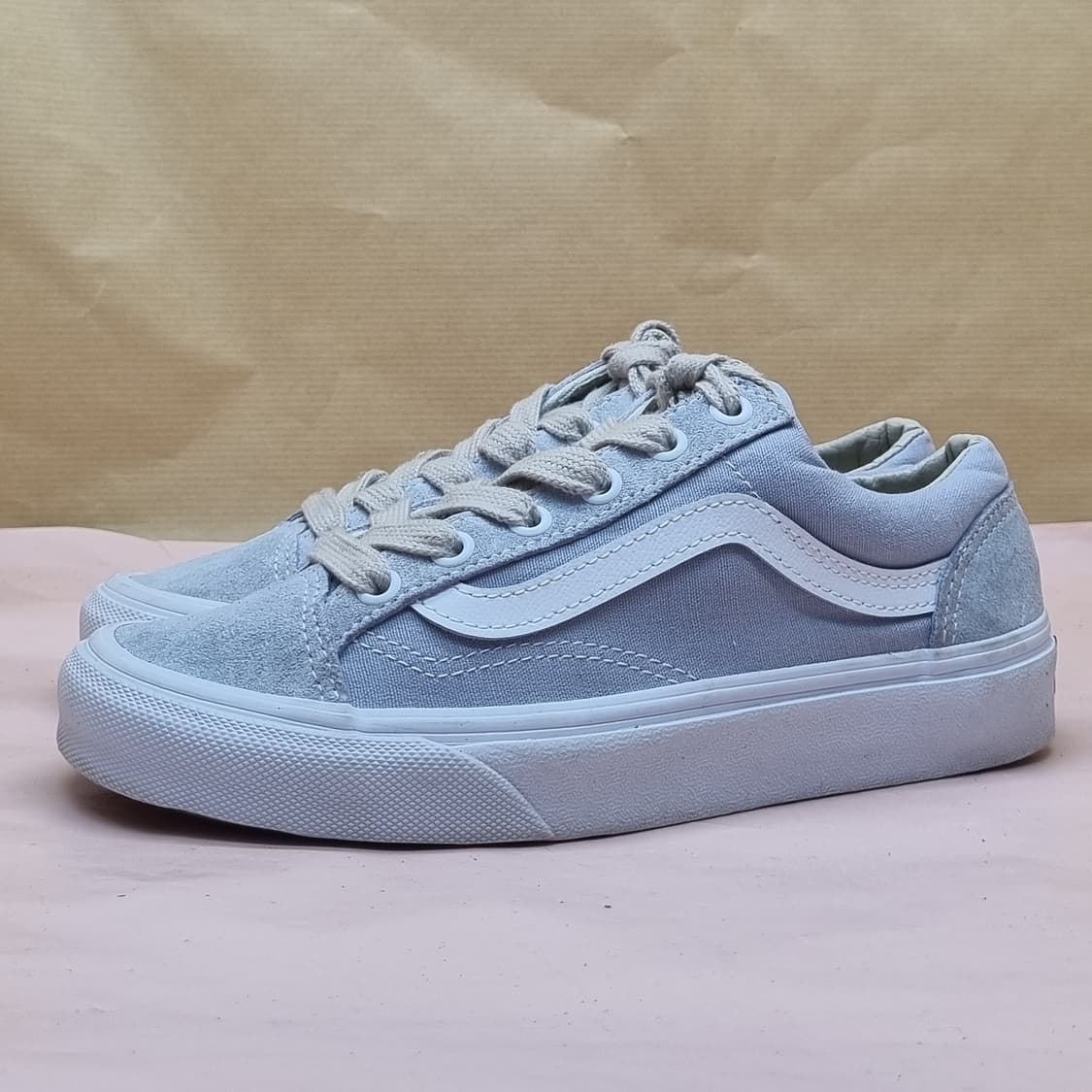 반스 스타일36 그레이 스니커즈 225 상품이미지1