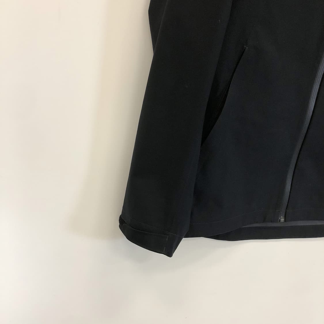 유니클로 블록테크 파카 3D 블랙 M 상품이미지2