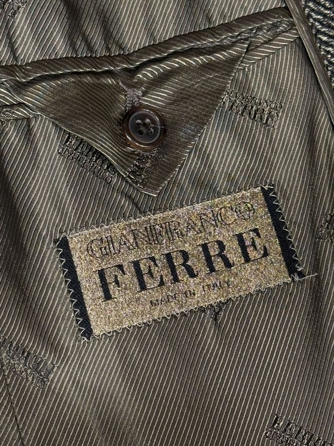 지안프랑코페레 코트 상품이미지9