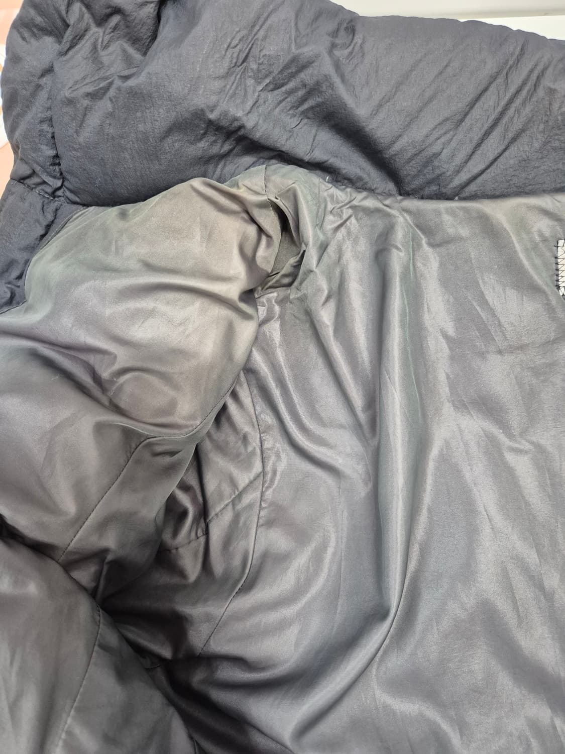 CP컴퍼니 고글 패딩 / 95 (정품) 상품이미지4