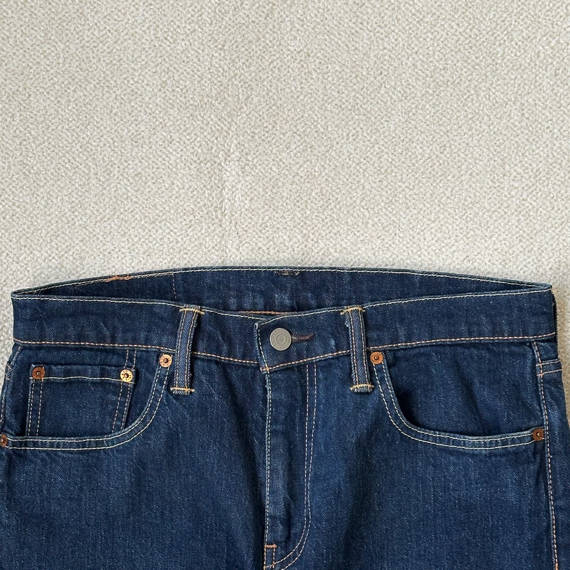 리바이스 502 레귤러 테이퍼드 핏 진 상품이미지3