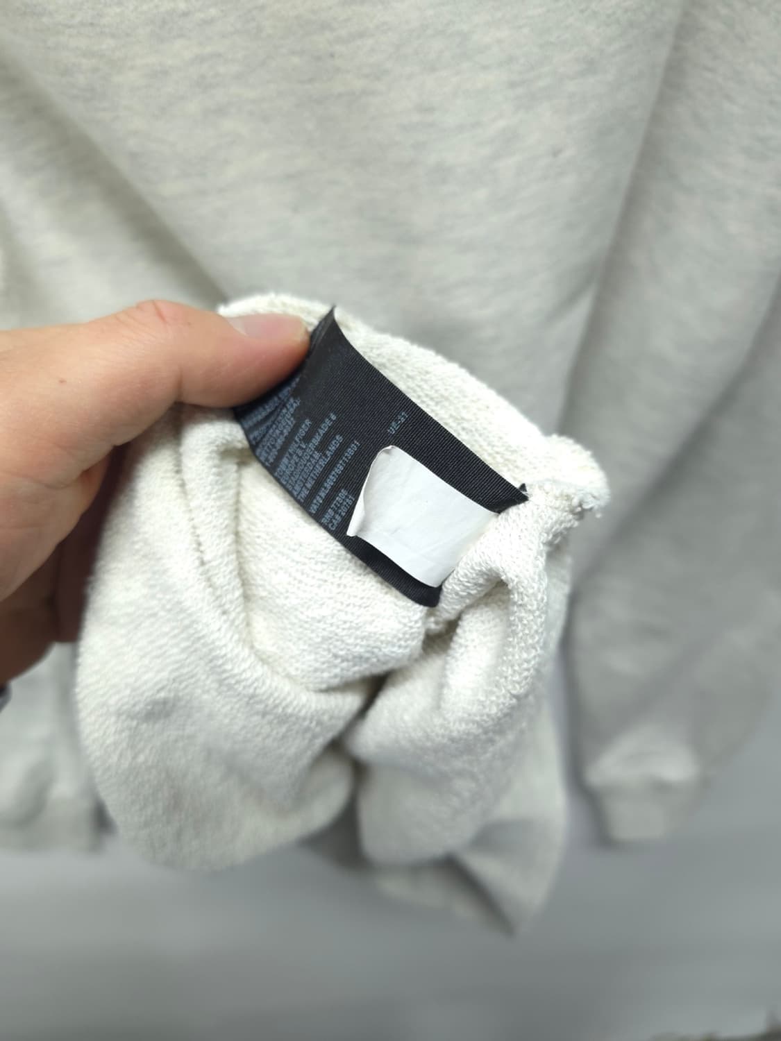 타미힐피거 스몰로고자수 맨투맨 (95~100) 상품이미지9