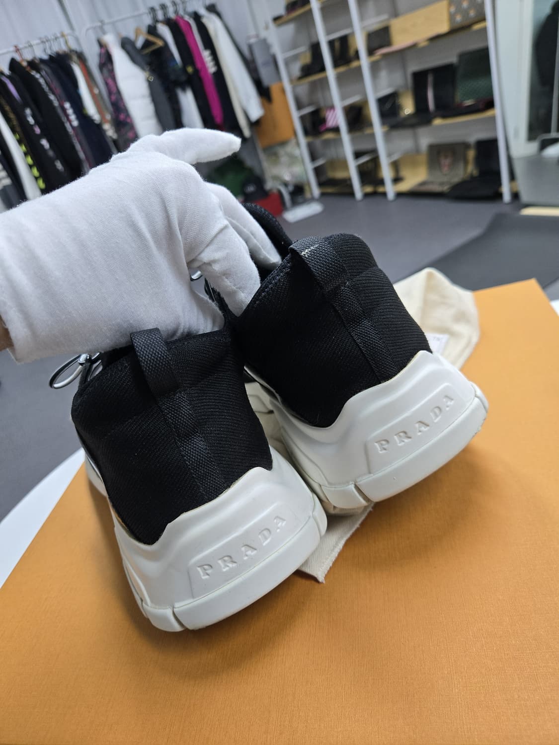[A급컨디션]프라다 니트 스니커즈 상품이미지6