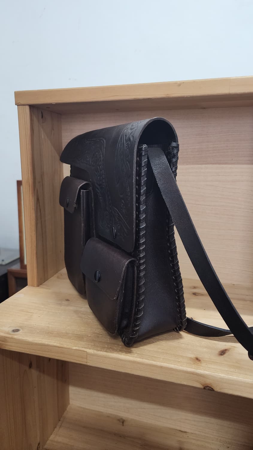 통가죽 숄더백 다크브라운 상품이미지3