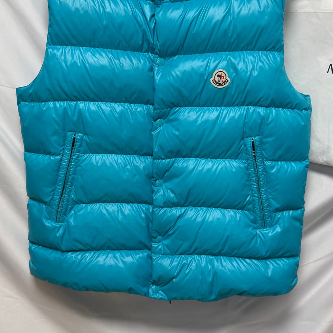 [S+급/4] 몽클레어 Tibb 티브 조끼패딩 민트 풀구성 상품이미지3
