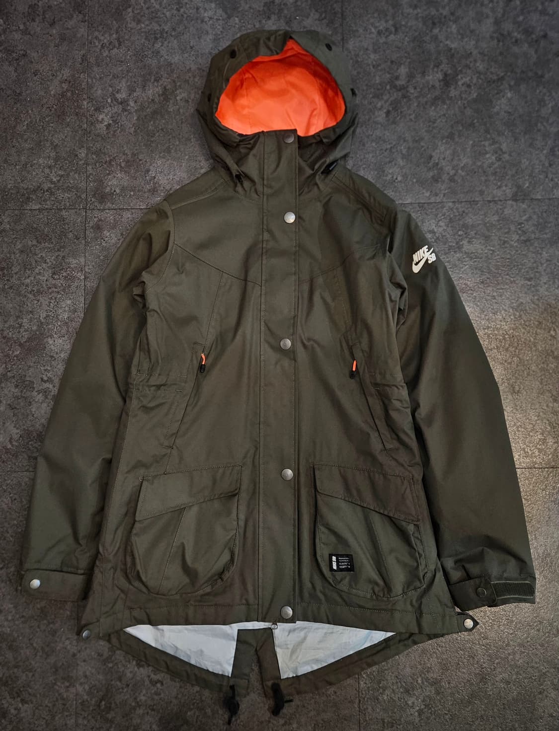 나이키 SB 우먼스 바람막이 야상 90 상품이미지1