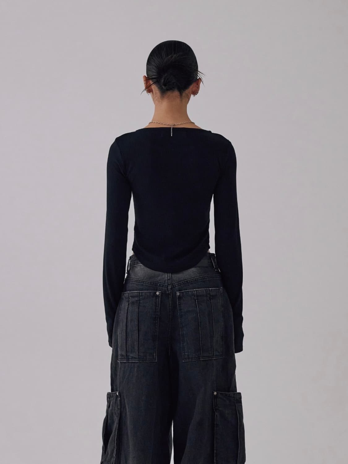 트리밍버드 보트넥 핑거홀 슬리브리스 상품이미지3