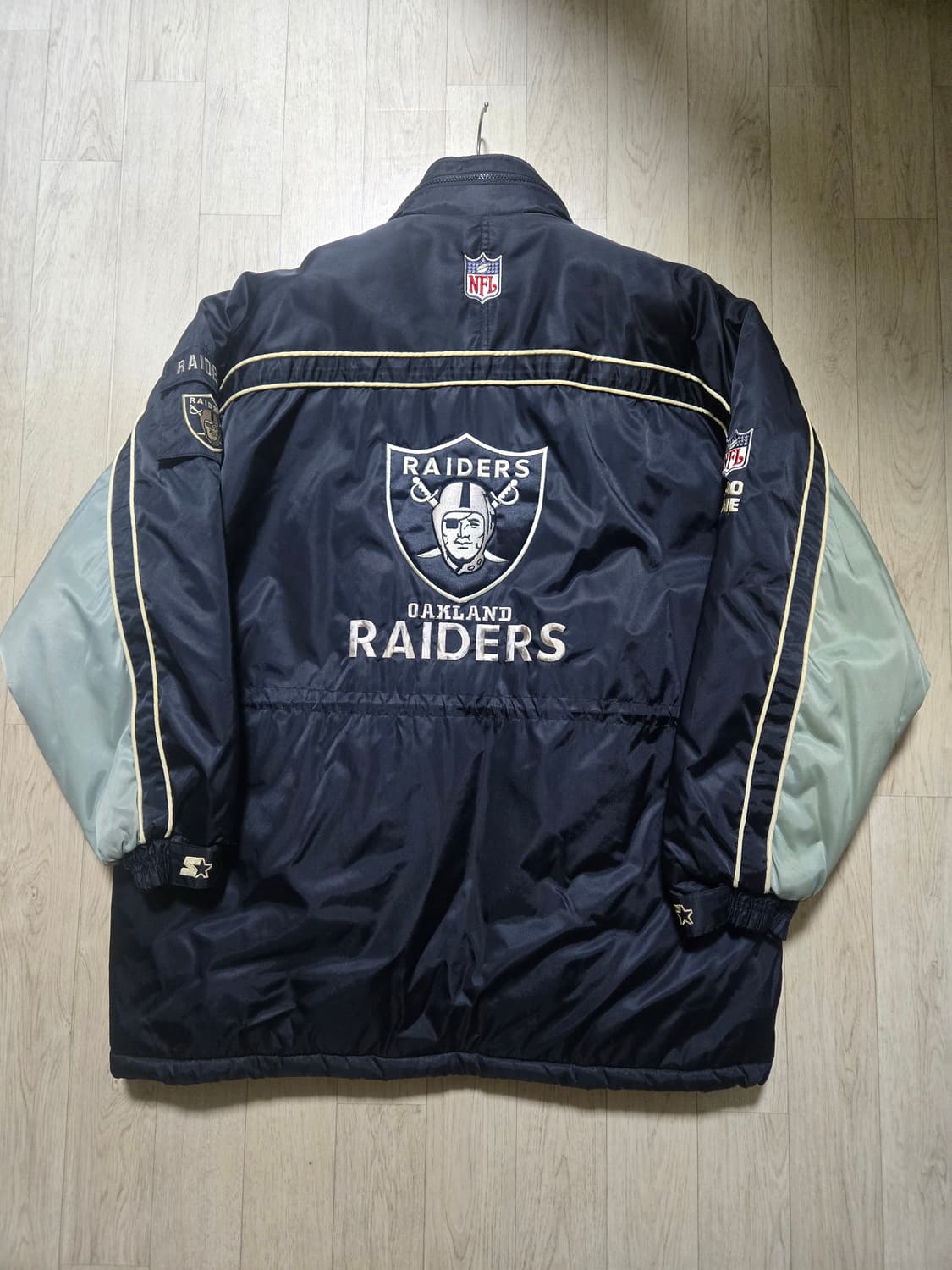 90s Starter 스타터 NFL 레이더스 패딩 점퍼 상품이미지4