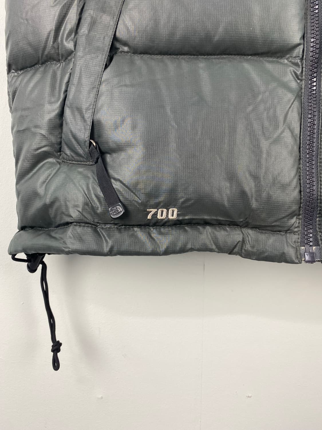 노스페이스 700 다운 검회 조끼패딩 베스트 S 상품이미지5