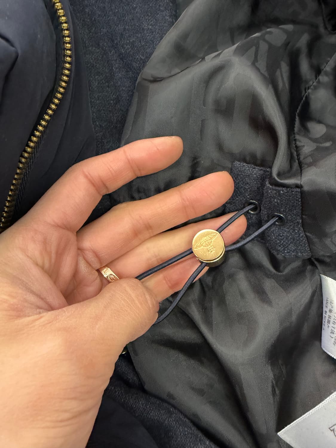 정품) 비비안웨스트우드 여성 이중 구스패딩 38 상품이미지7