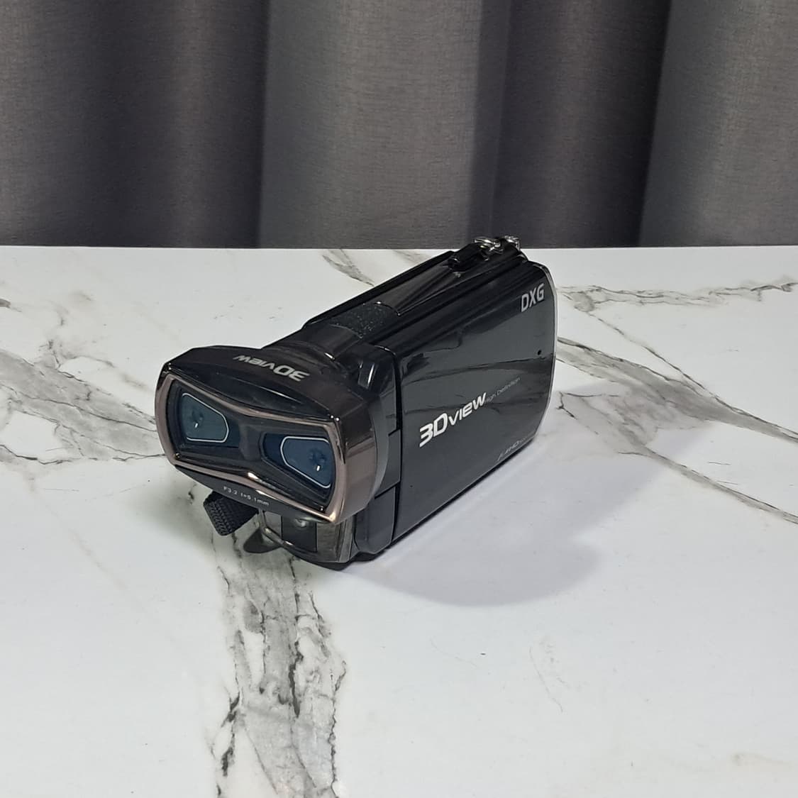 DXG 3D View FullHD 3D 디지털 캠코더 상품이미지1