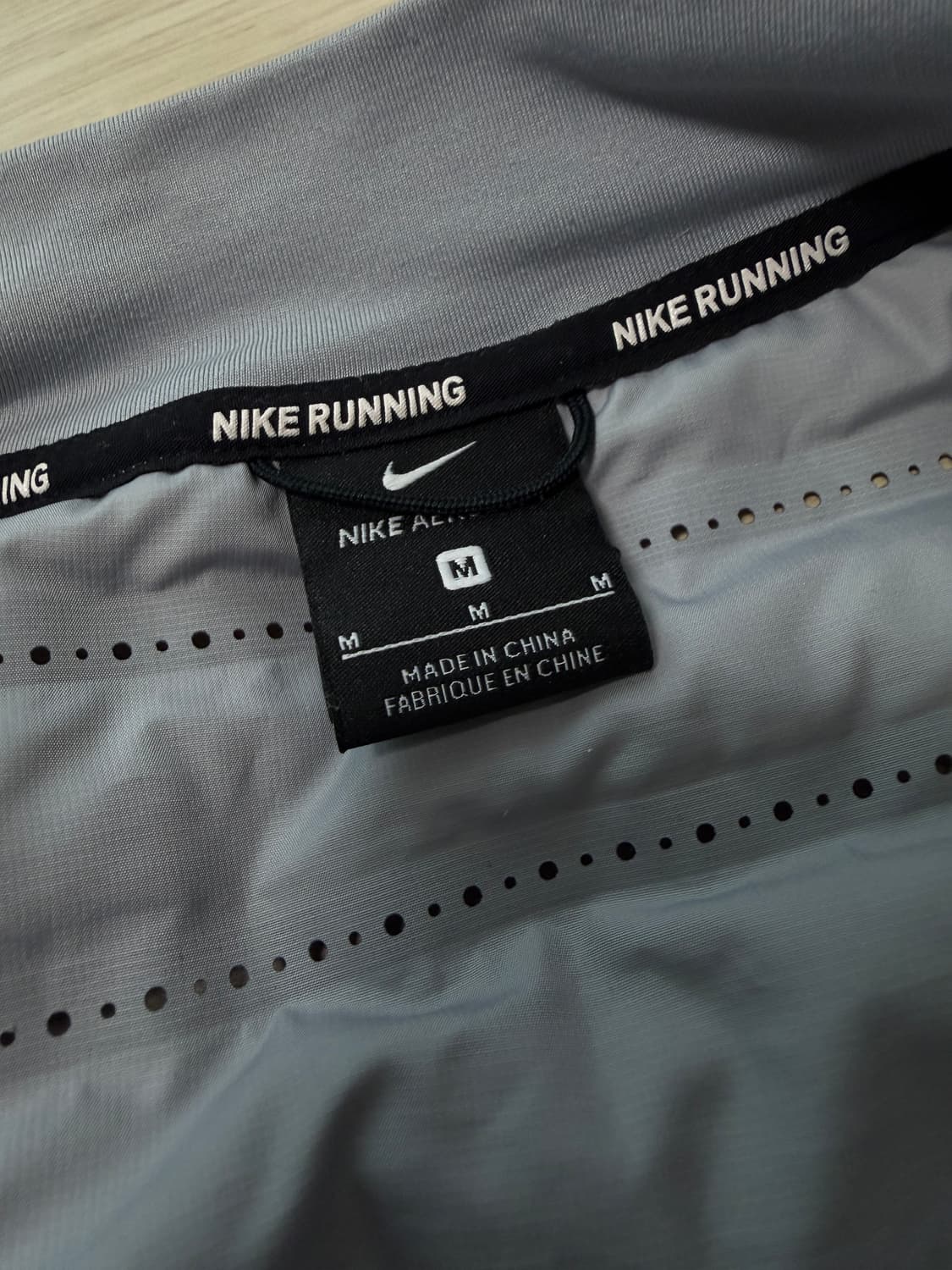 나이키 구스다운 경량 패딩 점퍼 그레이 S 상품이미지4