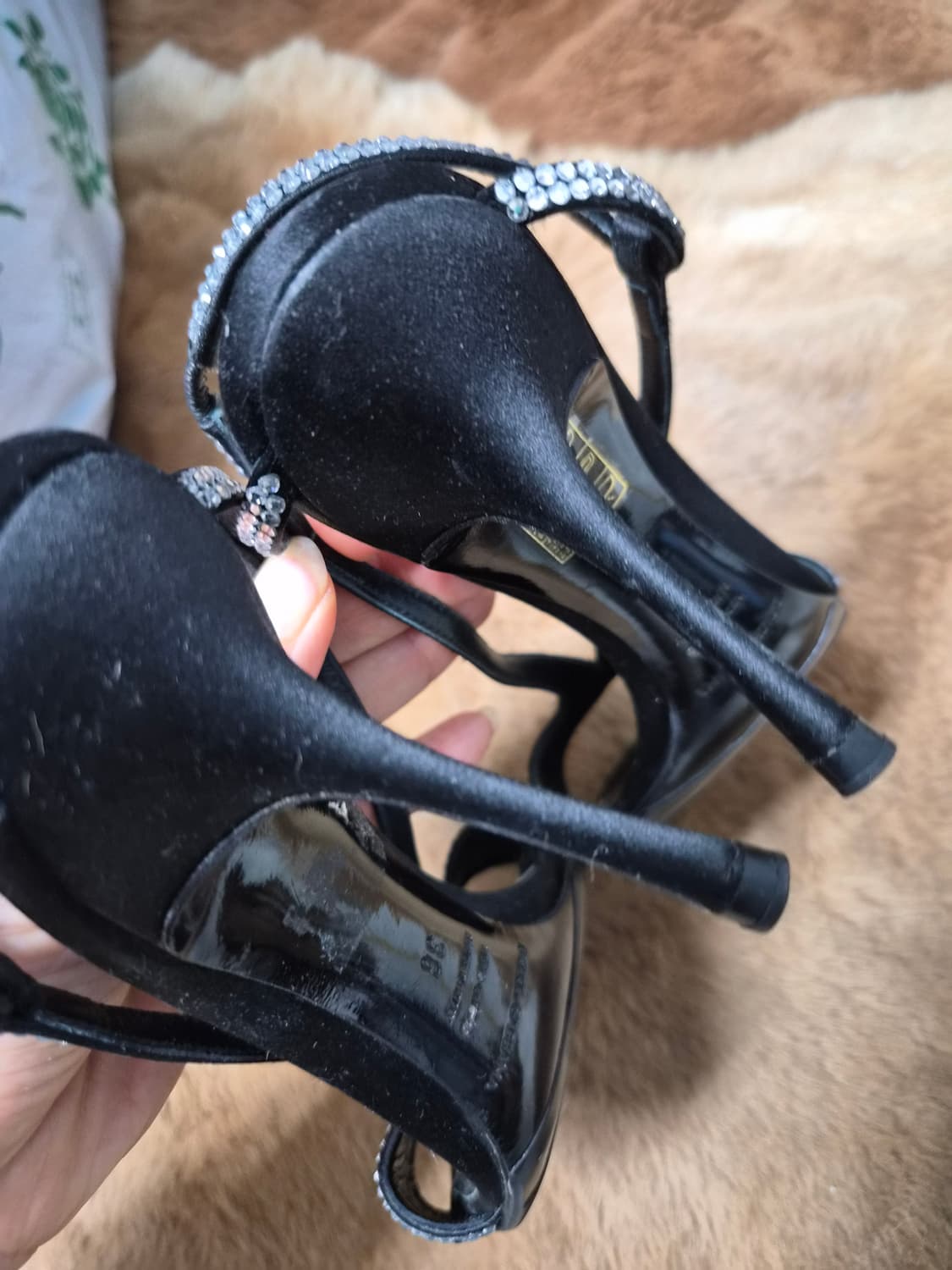 돌체앤가바나 큐빅 샌들힐 상품이미지8