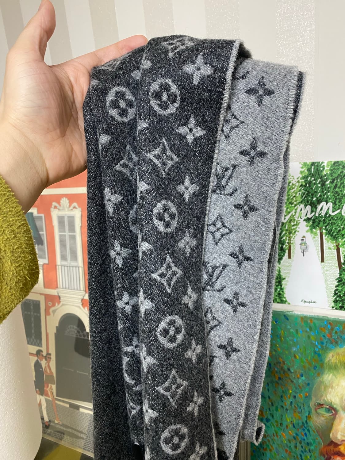 루이비통 모노그램 머플러 리버시블 그레이 상품이미지1