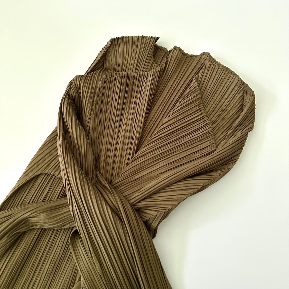 이세이미야케 플리츠플리즈 pleats please 가디건 상품이미지1