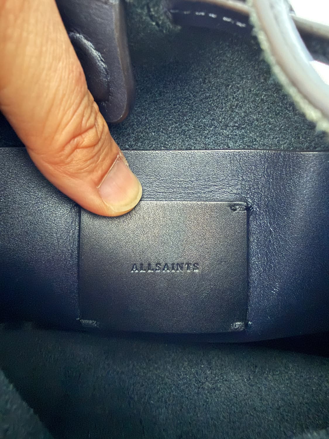 올세인츠(ALLSAINTS) 레더 버킷백 상품이미지9